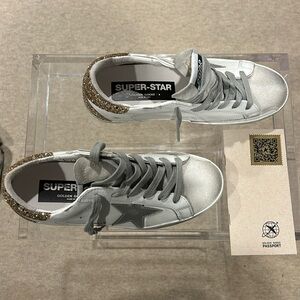 Authentic golden goose sneakers. Never been worn. Size 38